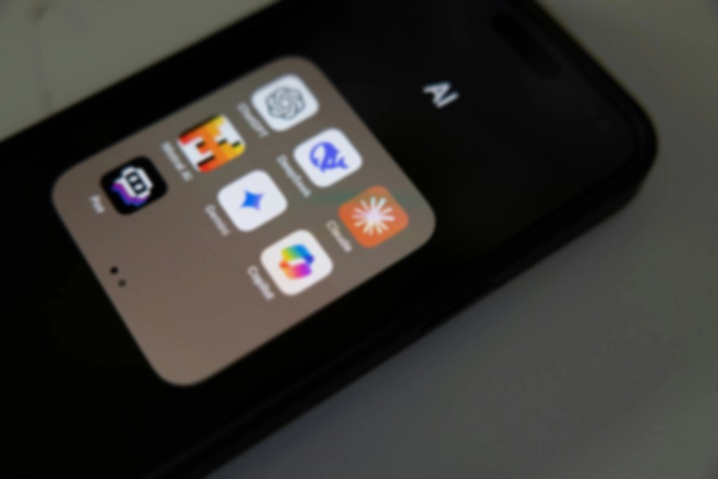 Schema della partnership TPU Anthropic con Google e Broadcom per il compute AI dal 2027